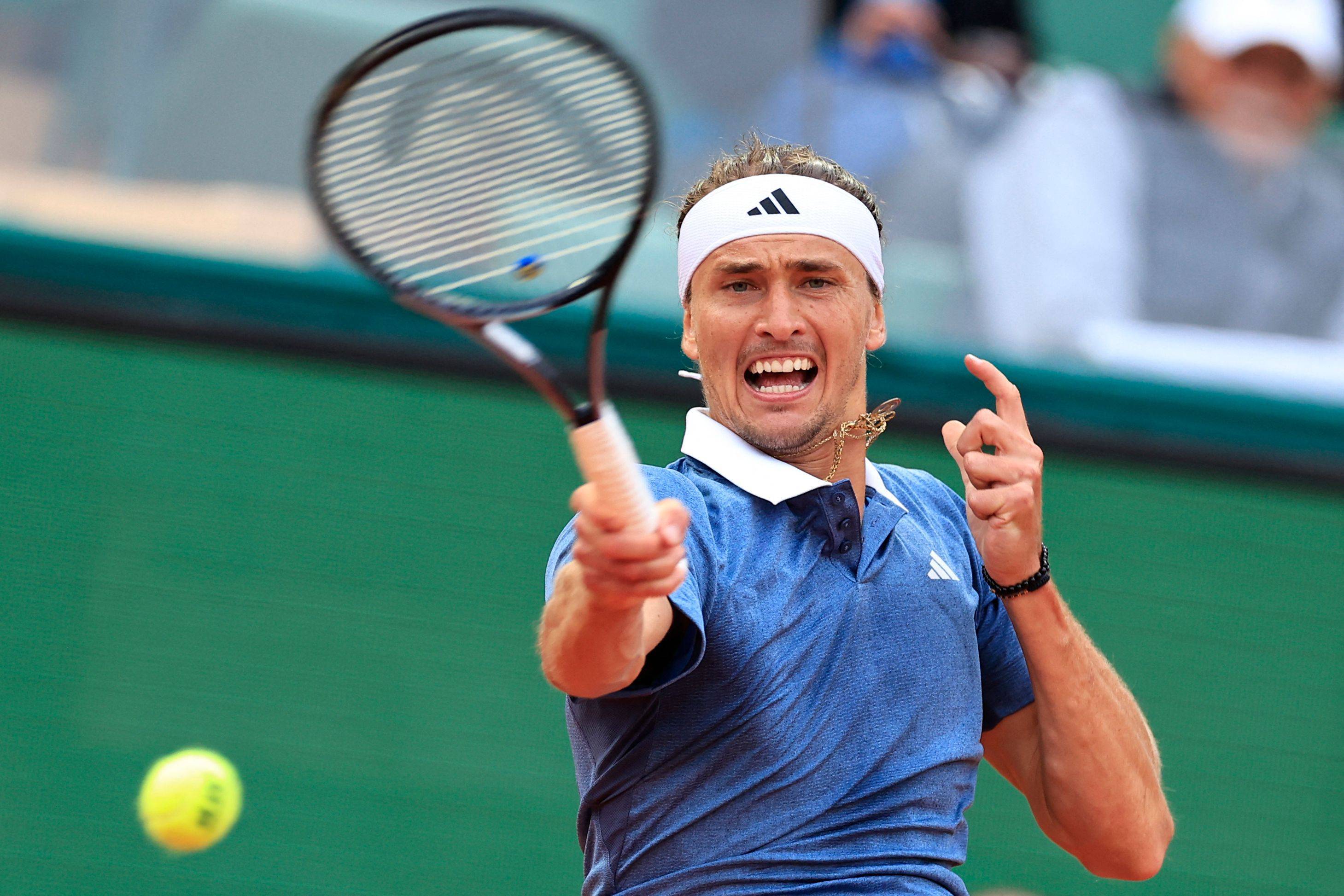 开云体育直播-包含美国网球队绝地反击世界网球队，兹维列夫打破历史纪录的词条