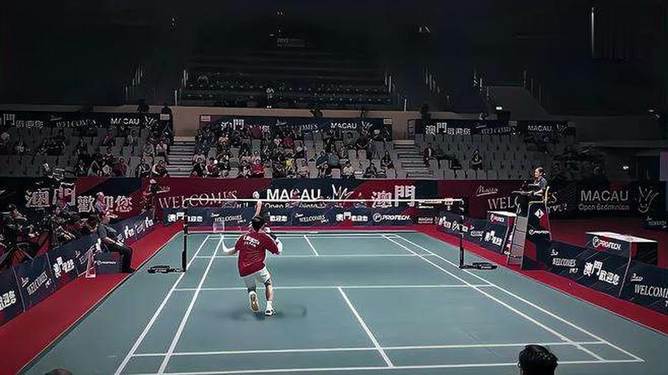 丹麦羽毛球队翻盘英格兰羽毛球队，桃田贤斗制霸全场的简单介绍