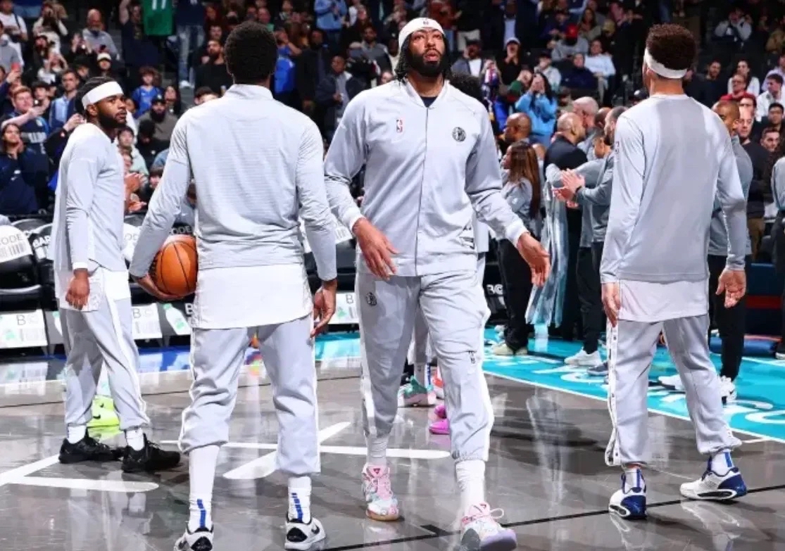 独行侠翻盘灰熊,克莱扛起全队 独行侠翻盘灰熊,克莱扛起全队