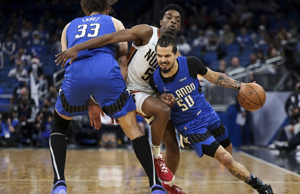 关于埃瓦尔击败强敌,豪取三分,实现惊人逆转的信息 关于埃瓦尔击败强敌,豪取三分,实现惊人逆转的信息