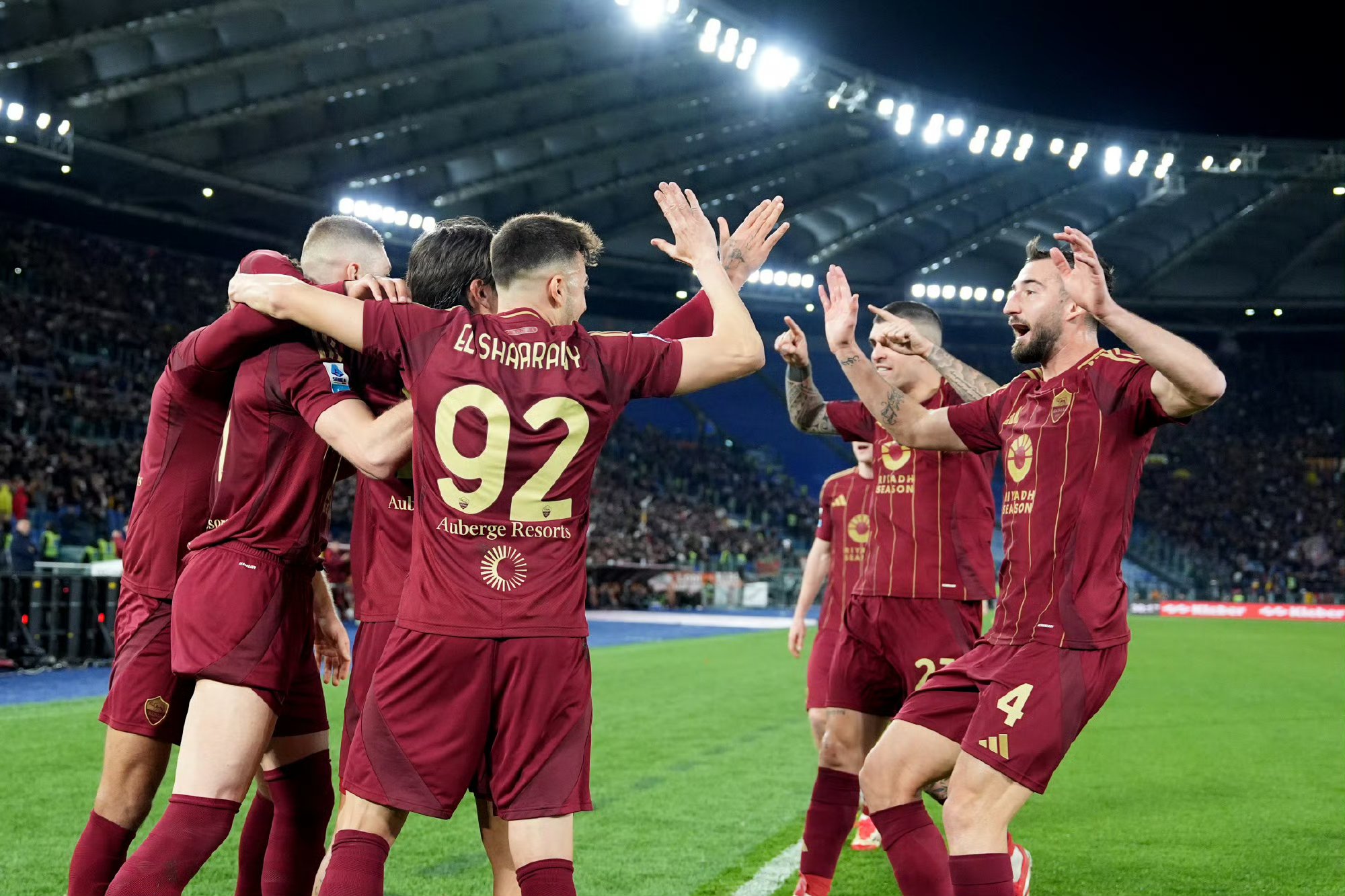 罗马队在赛场上大获全胜