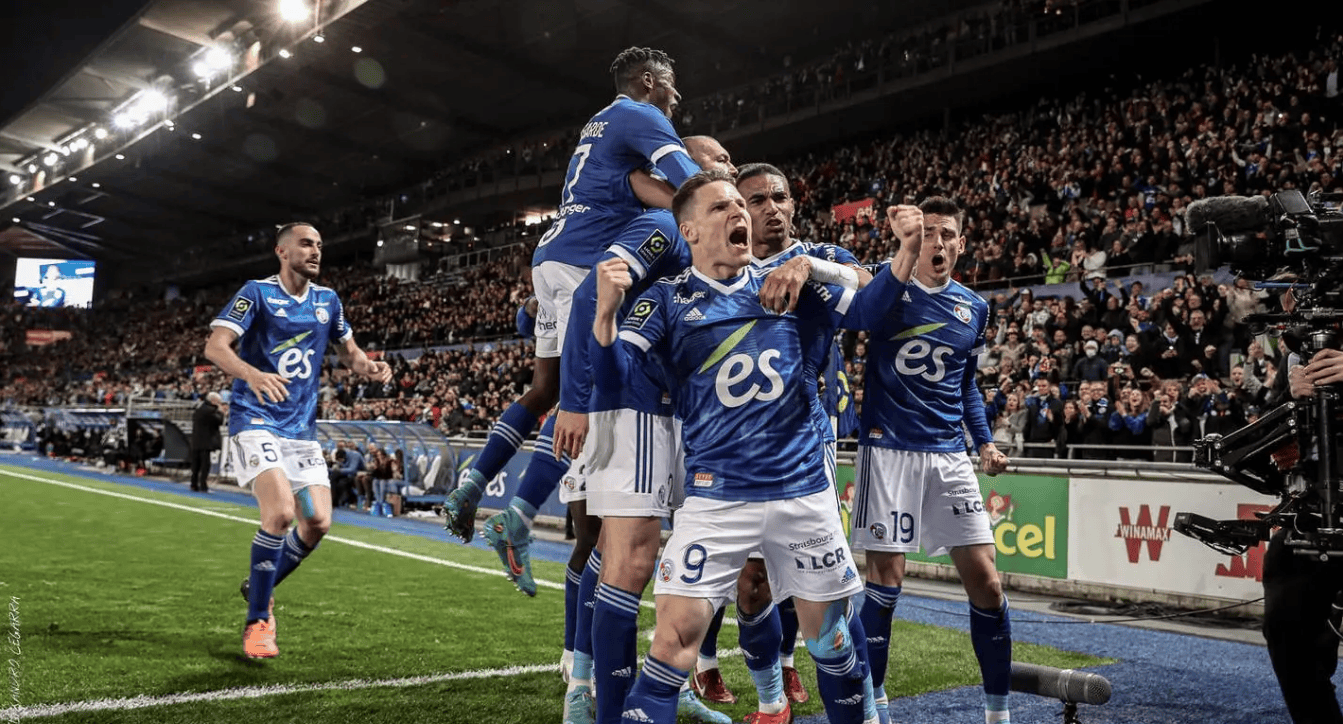 梅斯足球队备战迎战兰斯的挑战