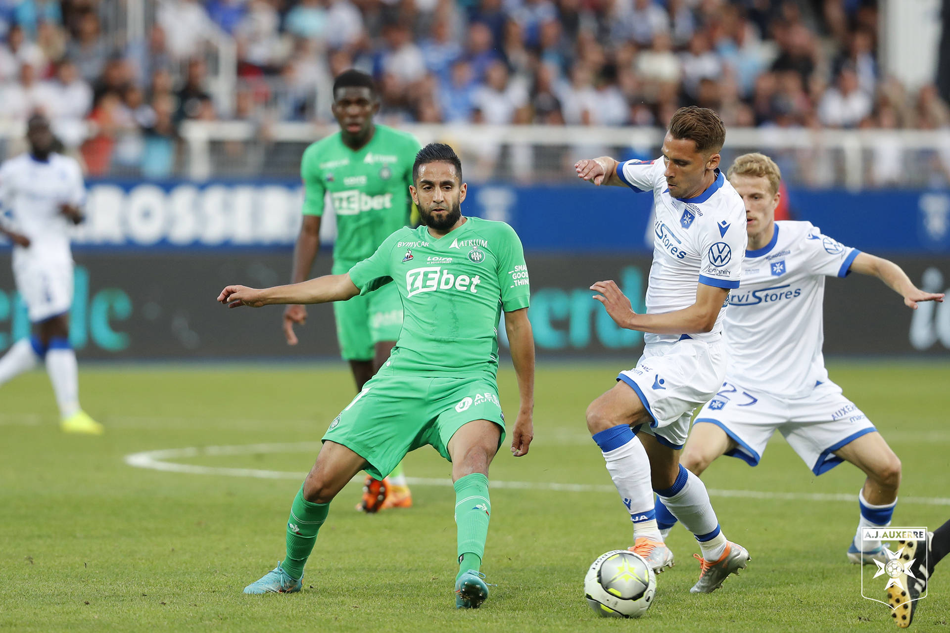 圣埃蒂安客场取胜，继续保持不败记录的简单介绍