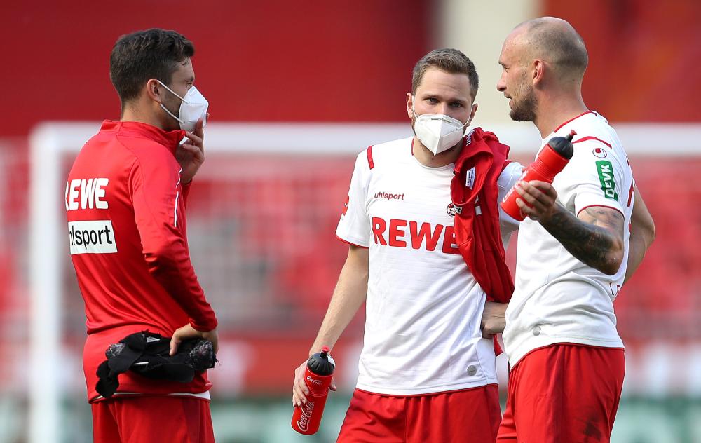 包含里尔-战平波尔多，联赛领先被追平的词条