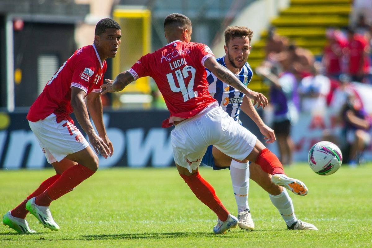 西班牙人主场失利，表现不尽如人意的简单介绍