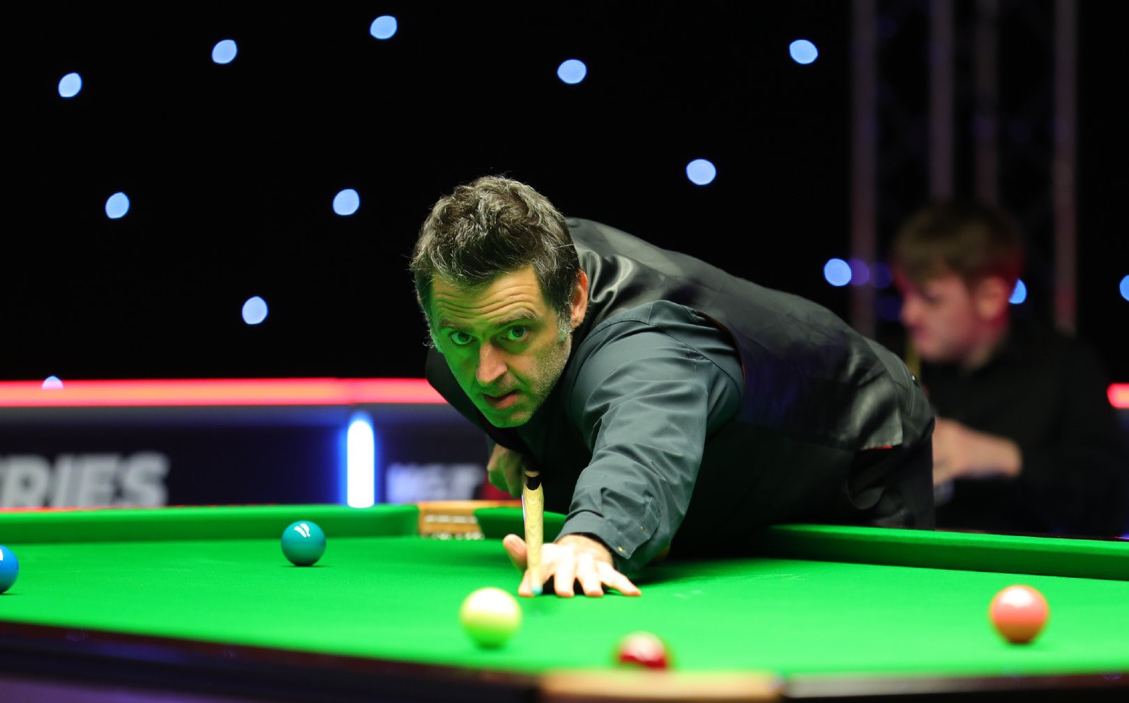 斯洛文尼亚队憾负冰岛，小组赛垫底无缘晋级