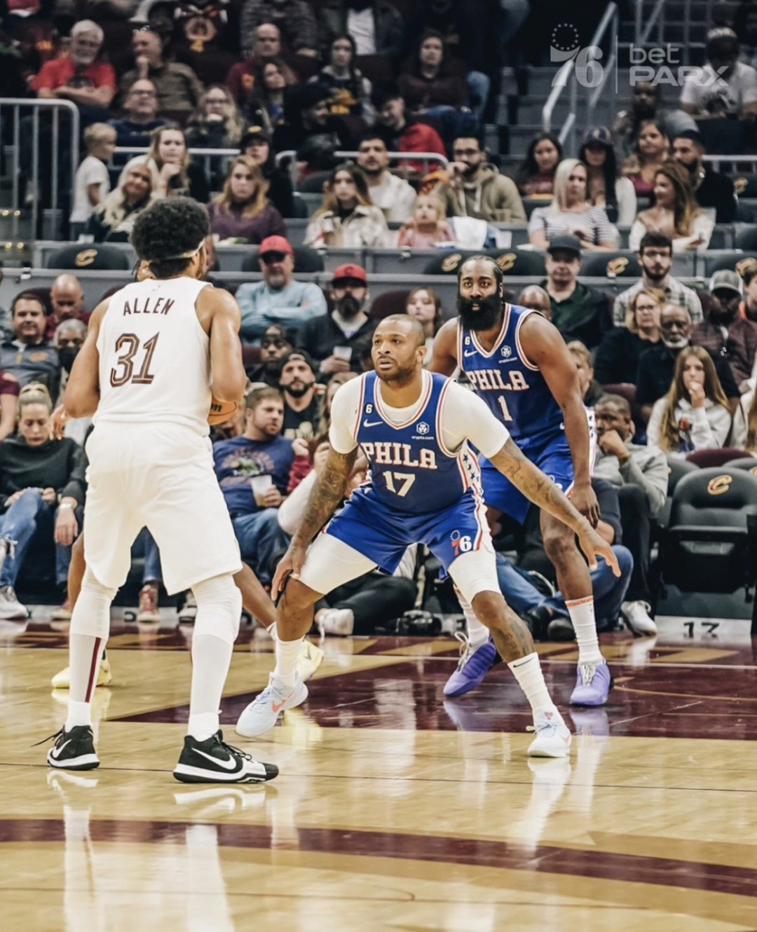 吉林队力克浙江队，哈登带队取胜