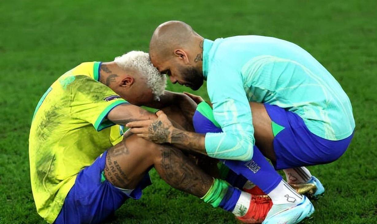 巴西爆冷法国,布鲁诺爆发神勇的简单介绍 巴西爆冷法国,布鲁诺爆发神勇的简单介绍