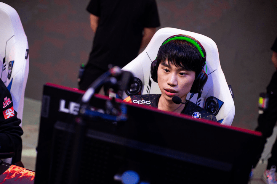 包含G2爆冷NS，Xiaohu绝境逆转的词条