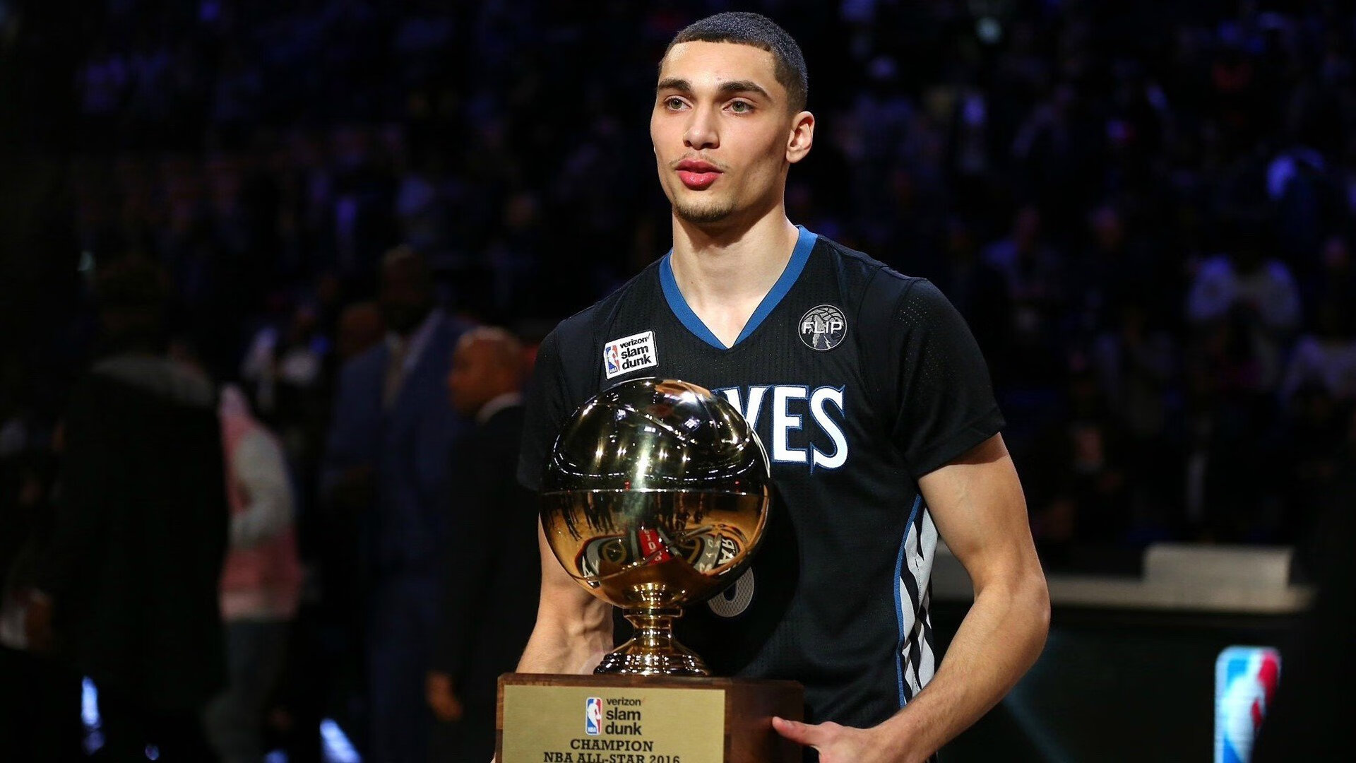 德甲争冠战之夜，利拉德打出生涯之夜，跨界竞技的永恒魅力